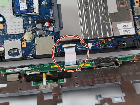 Sony Vaio VPCW211AX Fan Replacement: crwdns2935265:07crwdnd2935265:02crwdnd2935265:02crwdne2935265:0