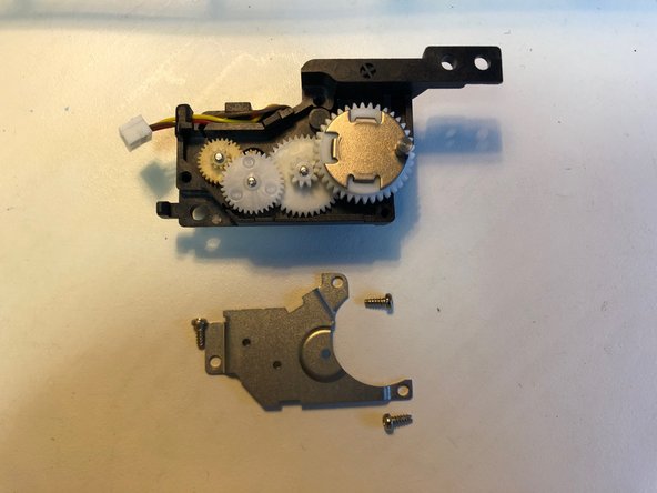 Sony MP-F75W Teardown, Opening the Eject Gear Box: stap 0, afbeelding 3 van 3
