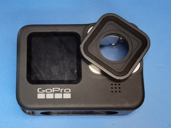 GoPro Hero 9 and 10 Black Disassembly, Mounting bracket + Lens cover removal: crwdns2935265:013crwdnd2935265:02crwdnd2935265:02crwdne2935265:0