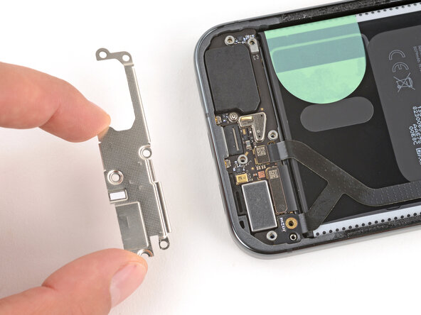 Google Pixel 10 Pro XL USB‑C Board Replacement, Install the USB‑C board cover: 32 단계, 이미지 2개 중 1개