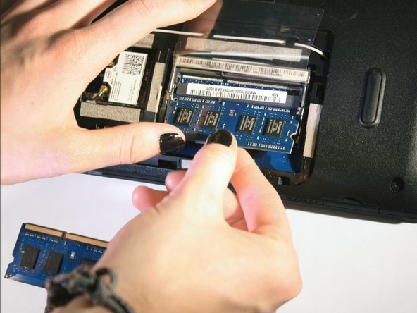 Acer Aspire 5750-6667 Memory Replacement: crwdns2935265:06crwdnd2935265:03crwdnd2935265:03crwdne2935265:0