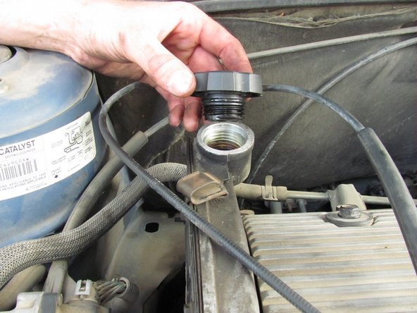 1997-2003 Chevrolet Malibu Fluid Check, Engine Oil Continued: crwdns2935265:04crwdnd2935265:03crwdnd2935265:03crwdne2935265:0