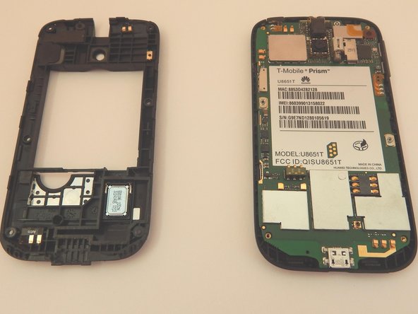 T-Mobile Huawei Prism U8651T Teardown, Remove Plastic Mid Frame: crwdns2935265:04crwdnd2935265:03crwdnd2935265:03crwdne2935265:0