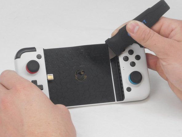 GameSir X2 Type-C Left Trigger Replacement: crwdns2935265:03crwdnd2935265:01crwdnd2935265:01crwdne2935265:0