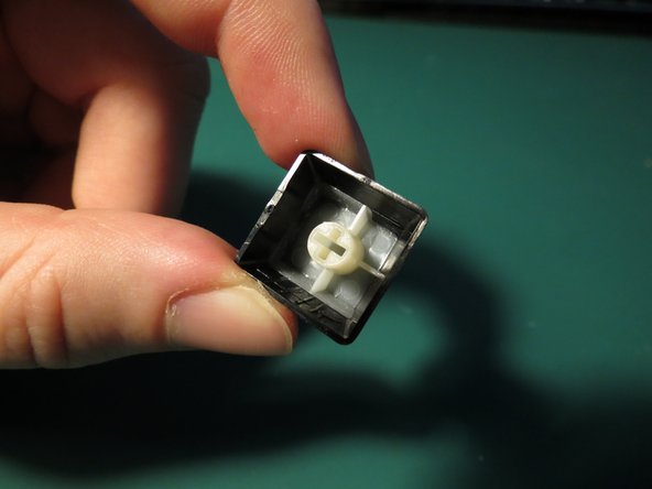 Kogan RGB Mechanical Keyboard Teardown, Keycaps: crwdns2935265:018crwdnd2935265:02crwdnd2935265:02crwdne2935265:0