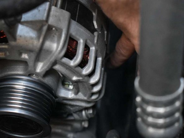 2011- 2017 Volkswagen Jetta Alternator Replacement, Locate screws holding the alternator in place: crwdns2935265:010crwdnd2935265:02crwdnd2935265:02crwdne2935265:0