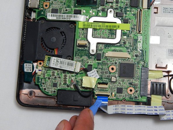 Asus Eee PC 1005HA Fan Replacement, Fan: crwdns2935265:06crwdnd2935265:02crwdnd2935265:02crwdne2935265:0