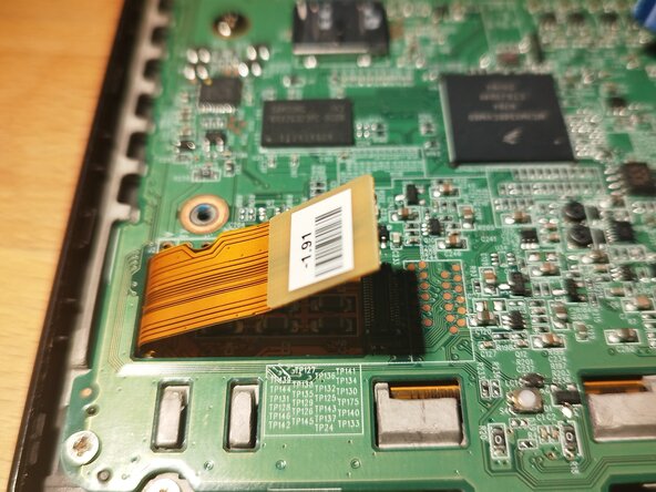 Kobo Touch (N905B) E-Reader Screen Replacement, Disconnect screen: crwdns2935265:03crwdnd2935265:02crwdnd2935265:02crwdne2935265:0