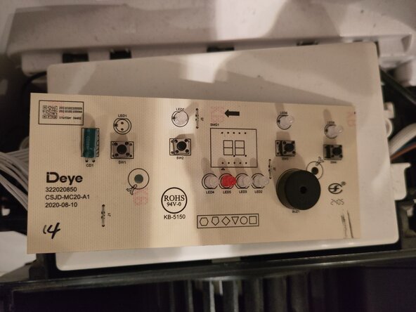 Meaco Arete One Display Replacement, Desolder the 2 digit 7 segment display: crwdns2935265:07crwdnd2935265:03crwdnd2935265:03crwdne2935265:0