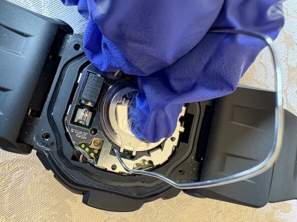 Casio G-Shock GD-350 Battery Replacement: crwdns2935265:09crwdnd2935265:03crwdnd2935265:03crwdne2935265:0