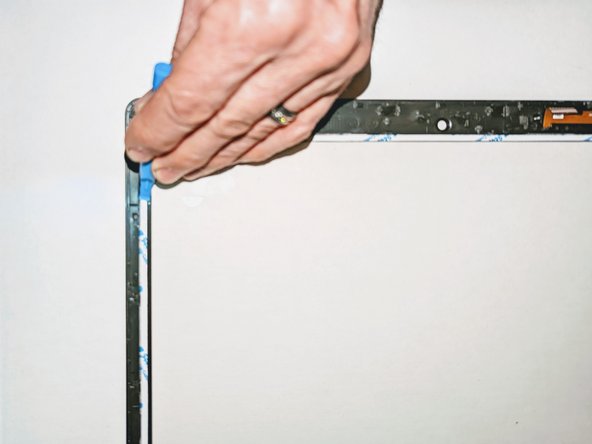 ASUS VivoBook S400C LCD Adhesive Replacement: crwdns2935265:05crwdnd2935265:03crwdnd2935265:03crwdne2935265:0