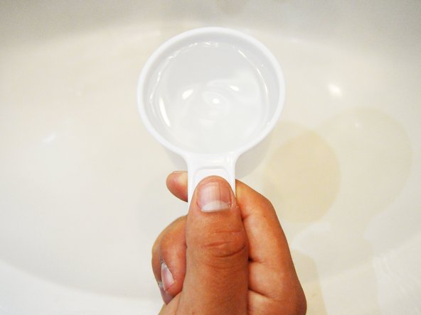 How to Remove Calcium Buildup from a Shower Head: crwdns2935265:03crwdnd2935265:02crwdnd2935265:03crwdne2935265:0