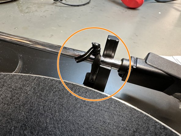 AT-LP60X Setup Guide, Prepare Tonearm: stap 0, afbeelding 2 van 3