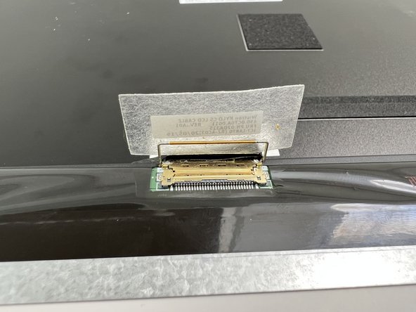 Lenovo ThinkPad L390 LCD Screen Replacement: crwdns2935265:04crwdnd2935265:02crwdnd2935265:02crwdne2935265:0