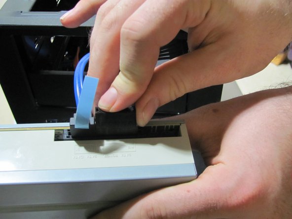 Desktop PC CD Drive Replacement: crwdns2935265:08crwdnd2935265:02crwdnd2935265:03crwdne2935265:0