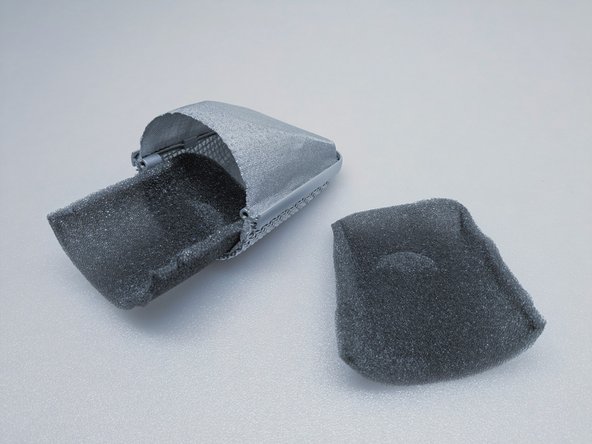 Samson G-Track Pro Teardown, Disassembling Head Basket: crwdns2935265:011crwdnd2935265:03crwdnd2935265:03crwdne2935265:0