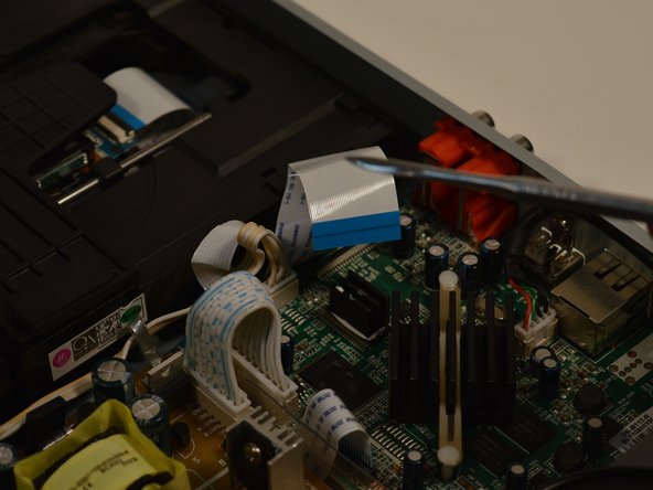 Dynex DX-WBRDVD1 Motherboard Replacement: crwdns2935265:011crwdnd2935265:03crwdnd2935265:03crwdne2935265:0