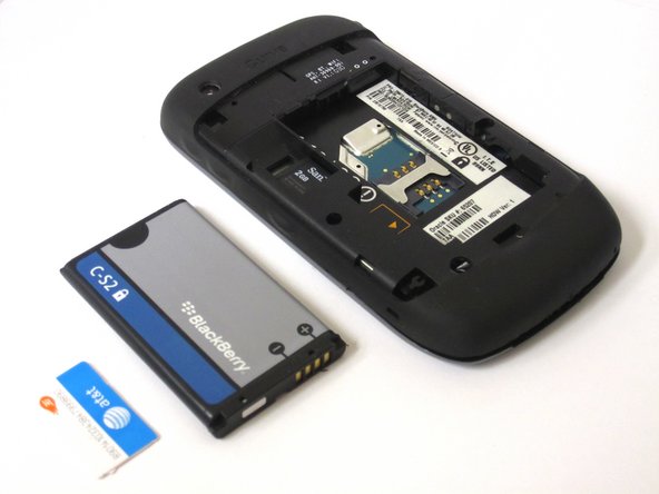 Blackberry Curve 9300 SIM Card Replacement: crwdns2935265:06crwdnd2935265:02crwdnd2935265:02crwdne2935265:0