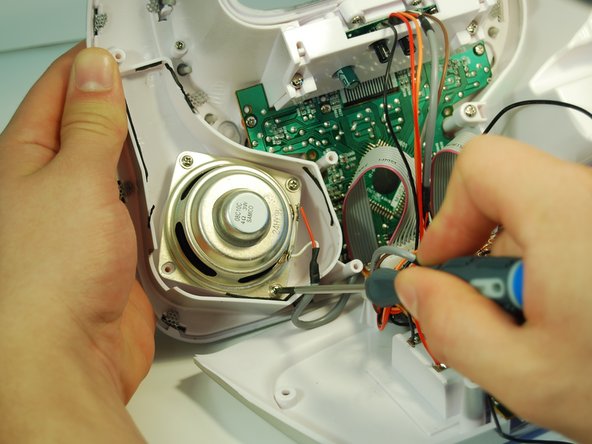 Memorex Mi3X Minimove Speakers Replacement: crwdns2935265:019crwdnd2935265:02crwdnd2935265:02crwdne2935265:0