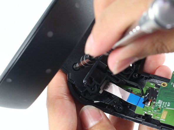 Dell VRC100-R Touchpad Replacement: crwdns2935265:011crwdnd2935265:02crwdnd2935265:02crwdne2935265:0