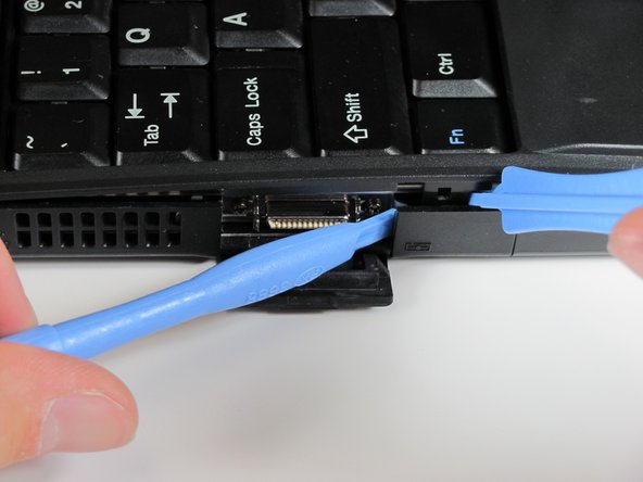 IBM ThinkPad 560z Hard Drive Replacement: crwdns2935265:03crwdnd2935265:02crwdnd2935265:02crwdne2935265:0