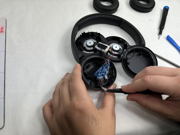 Sony WH-CH520 Microphone Replacement: crwdns2935265:06crwdnd2935265:02crwdnd2935265:03crwdne2935265:0