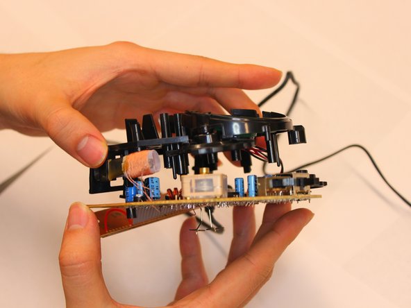 RCA RC2012 Alarm Clock Radio Teardown