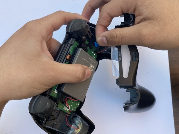 DulaShock 4 CUH-ZCT2 Potentiometer(s) Replacement: crwdns2935265:03crwdnd2935265:03crwdnd2935265:03crwdne2935265:0