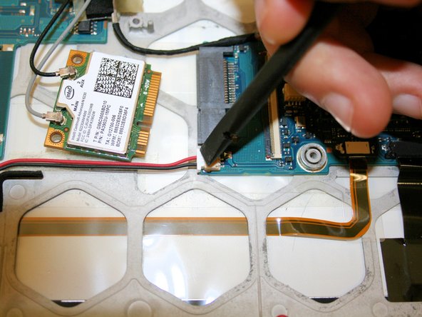 Portege Z830-S8302 Motherboard Replacement: crwdns2935265:016crwdnd2935265:02crwdnd2935265:03crwdne2935265:0