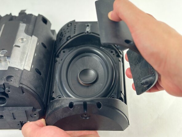 Sonos Era 100 Woofer Replacement: crwdns2935265:010crwdnd2935265:02crwdnd2935265:03crwdne2935265:0