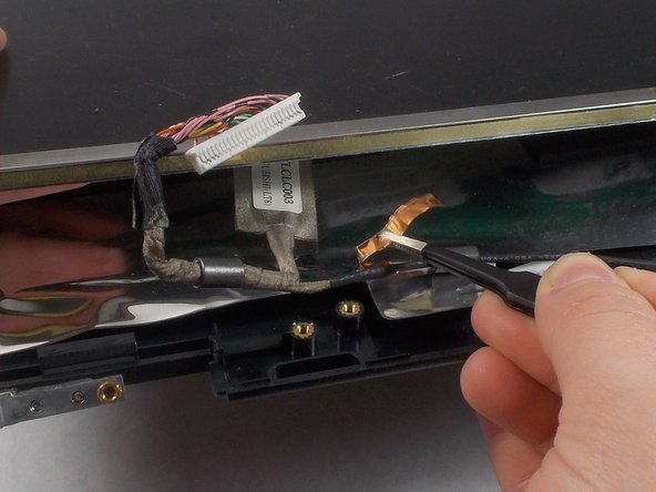 HP Pavilion N3350 Screen Assembly Replacement: crwdns2935265:08crwdnd2935265:03crwdnd2935265:03crwdne2935265:0