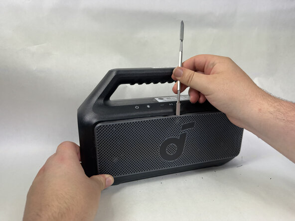 Anker Soundcore Boom 2 Battery Replacement, Front Panel: crwdns2935265:01crwdnd2935265:02crwdnd2935265:02crwdne2935265:0