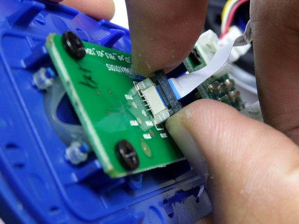 Logitech UE Boombox Speaker Grille Replacement: crwdns2935265:04crwdnd2935265:02crwdnd2935265:03crwdne2935265:0