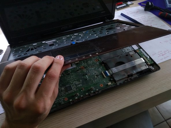 Asus K53S -X156V Thermal Paste Replacement, reveal MAIN PCB: crwdns2935265:014crwdnd2935265:02crwdnd2935265:03crwdne2935265:0