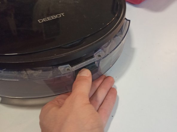 Ecovacs Deebot 920 Reassembly, Install The Bins And Beater Bar: crwdns2935265:020crwdnd2935265:03crwdnd2935265:03crwdne2935265:0