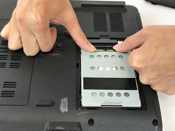 Acer Aspire 5517-1127 Hard Drive Replacement: crwdns2935265:03crwdnd2935265:02crwdnd2935265:02crwdne2935265:0