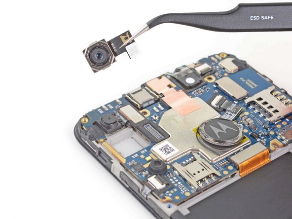 Motorola Moto E6 Plus Rear Cameras Replacement, Remove the rear cameras: crwdns2935265:018crwdnd2935265:03crwdnd2935265:03crwdne2935265:0