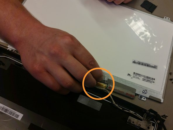 Lenovo Y410P LCD Replacement