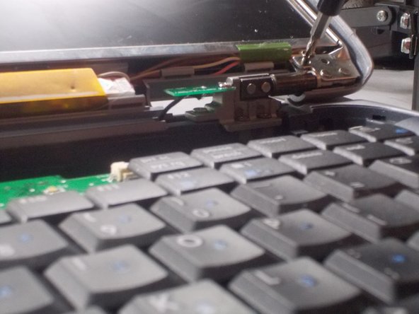 HP Pavilion ze5000 Screen Replacement: crwdns2935265:010crwdnd2935265:03crwdnd2935265:03crwdne2935265:0