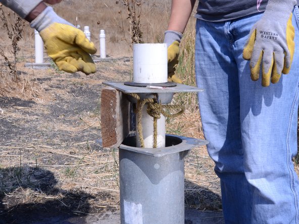 Afridev Casing Pipe Disassembly: crwdns2935265:019crwdnd2935265:03crwdnd2935265:03crwdne2935265:0