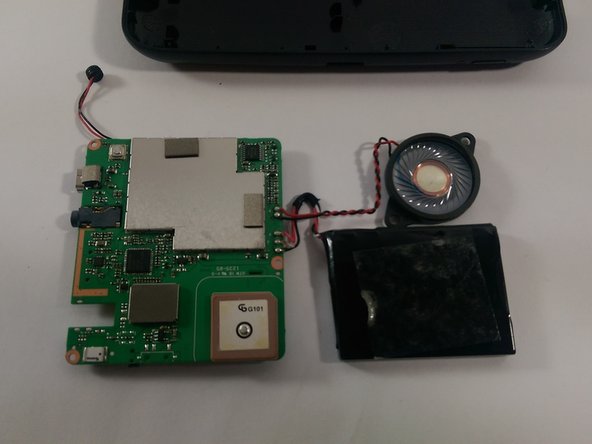 Magellan RoadMate 5265T-LMB Casing Replacement: crwdns2935265:05crwdnd2935265:02crwdnd2935265:02crwdne2935265:0