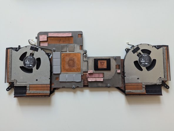 Lenovo Legion 7 16ACHg6 Thermal Paste Replacement, Clean Old Thermal Paste: crwdns2935265:08crwdnd2935265:03crwdnd2935265:03crwdne2935265:0