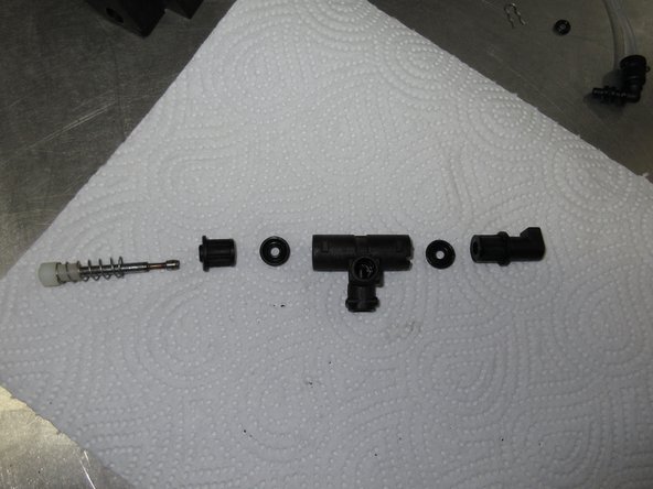 Jura Drainageventil zerlegen, Anleitung 2: crwdns2935265:07crwdnd2935265:03crwdnd2935265:03crwdne2935265:0