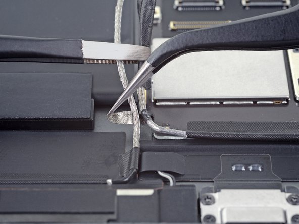 iPad Air 3 Logic Board Replacement: crwdns2935265:023crwdnd2935265:02crwdnd2935265:03crwdne2935265:0