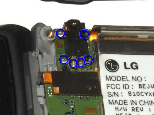 LG VX5500 Audio Port Replacement: crwdns2935265:04crwdnd2935265:02crwdnd2935265:02crwdne2935265:0