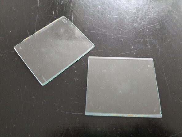 Miscellaneous Electronics Durst Sironeg glass inserts Replacement, Remove glass from carrier: adım 2, 2 resimden 2.