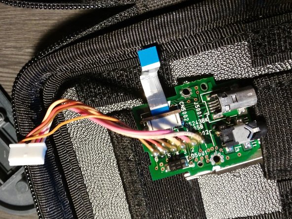 Kodak DX3500 Digital Camera  Teardown, I/O: crwdns2935265:010crwdnd2935265:03crwdnd2935265:03crwdne2935265:0