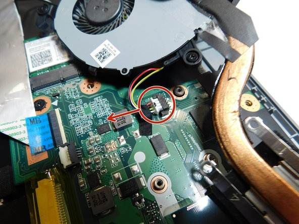 Acer Chromebook CP5-471-C0EX Fan Replacement: paso 9, imagen 2 de 3