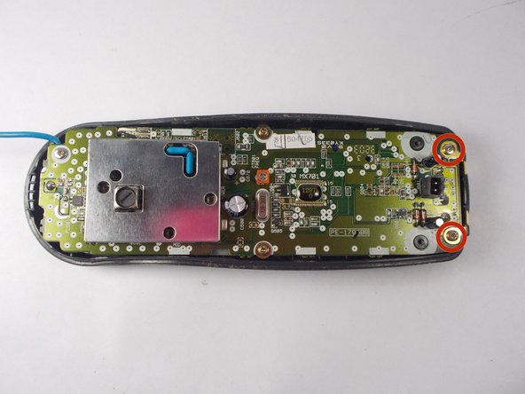 Uniden EXP 371 Charging Contact Points Replacement: crwdns2935265:04crwdnd2935265:02crwdnd2935265:02crwdne2935265:0