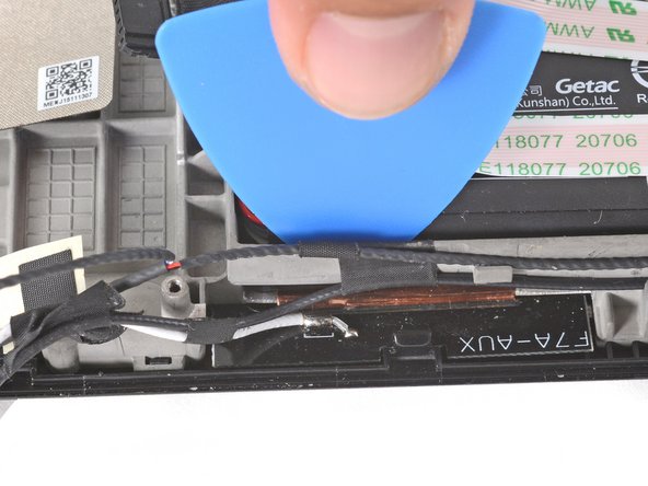 Steam Deck Speakers Replacement, Route the speaker cables: crwdns2935265:040crwdnd2935265:03crwdnd2935265:03crwdne2935265:0